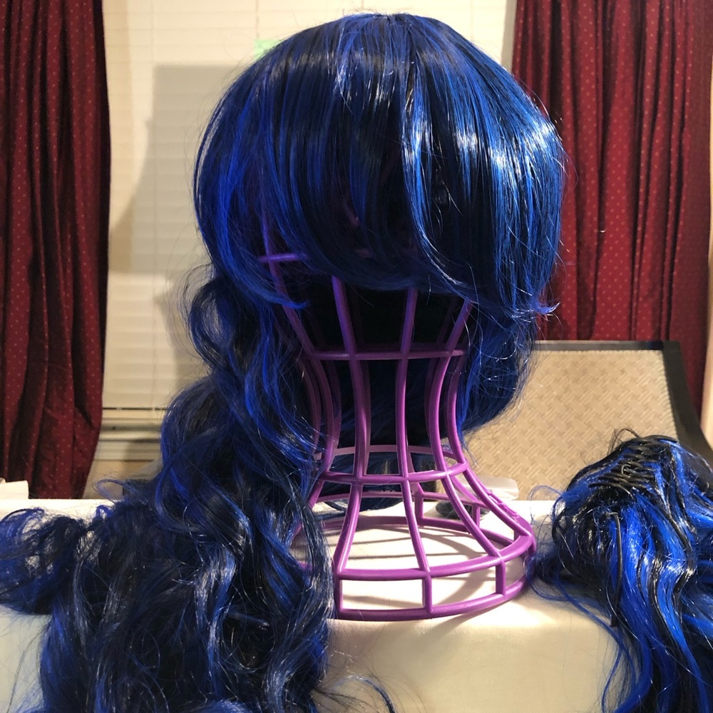 Black to Blue Synthetic Wig - Picture 14 of 16